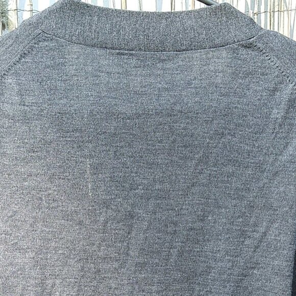 BCBG Maxazria Gray Cardigan - M - Picture 11 of 13
